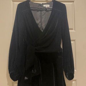 & Other Stories Womens V Neck Velvet Black Wrap Dress Size 2 EUR 34